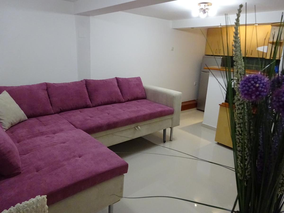 Jasmin White Apartment スコピエ エクステリア 写真