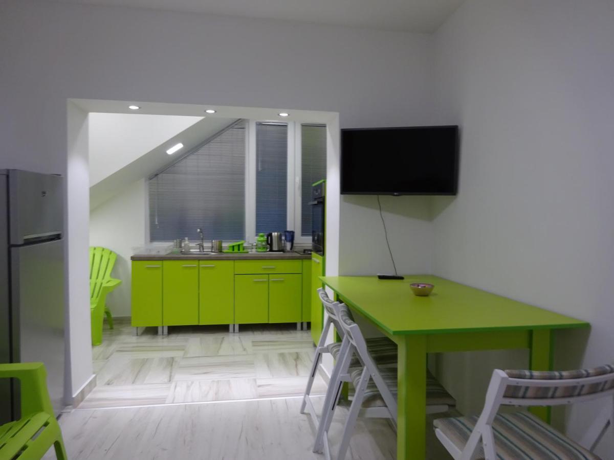 Jasmin White Apartment スコピエ エクステリア 写真